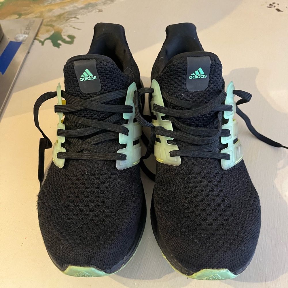Adidas Ultraboost  black and gree Sneakers men’s sz8.5